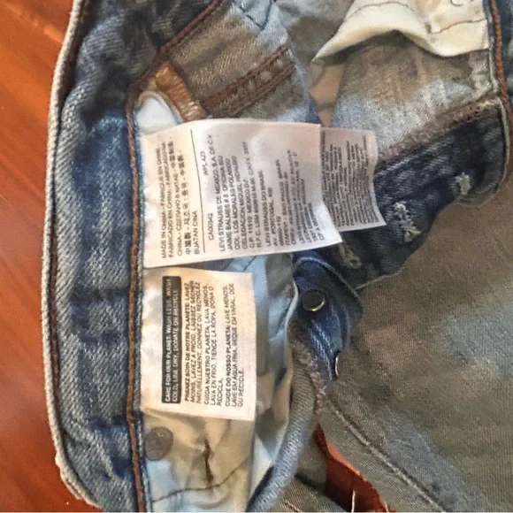 Vintage Levi’s 501 - Picture 5 of 10